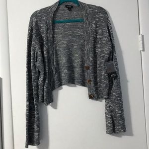 NWT Flare sleeve cardigan